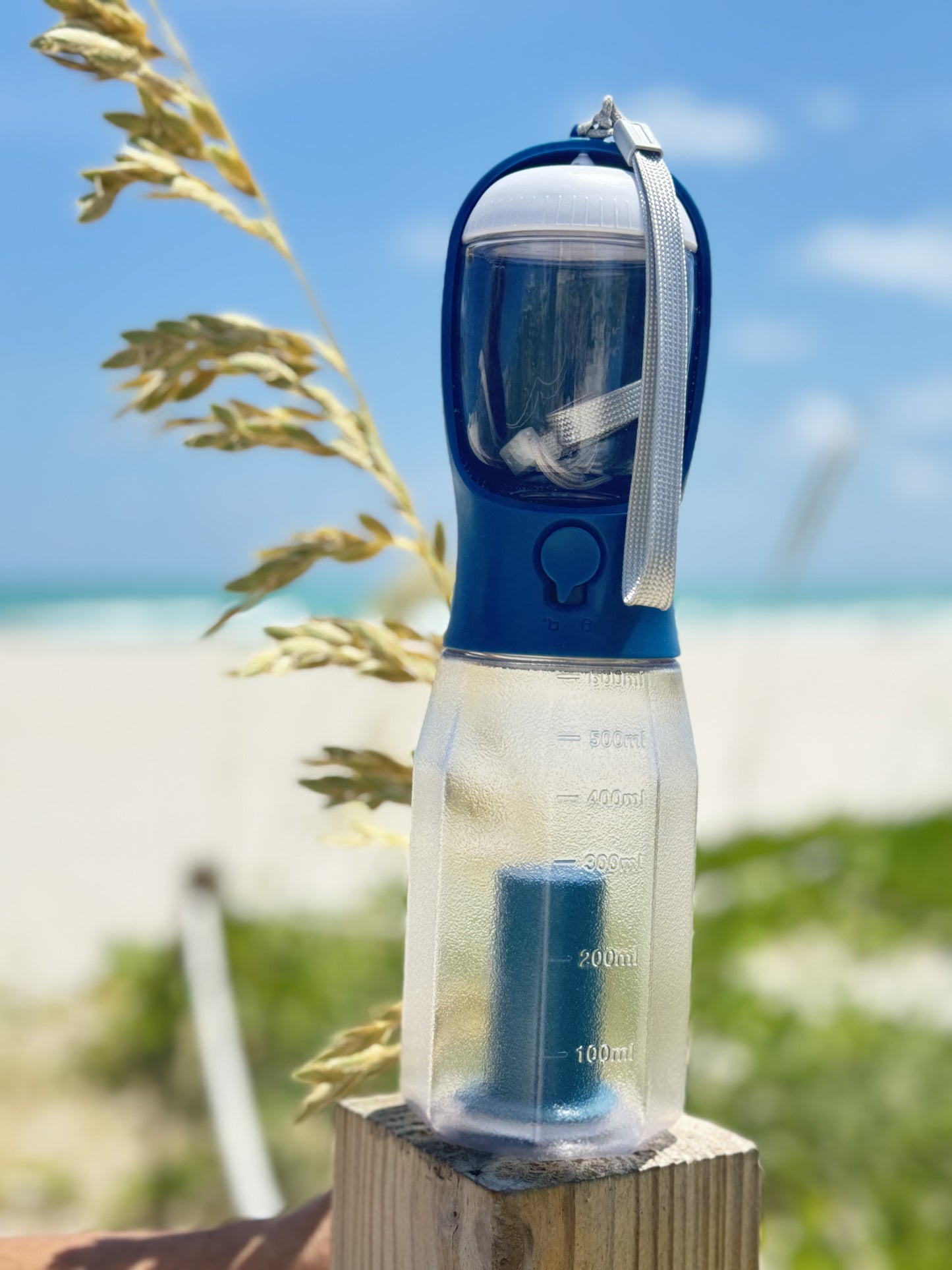 Hydrate, Feed, Clean effortlessly. Perfect for on-the-go pet parents.